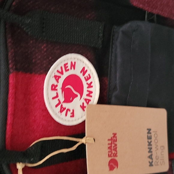 Fjallraven Kanken Re-Wool Sling Bag - Picture 4 of 7